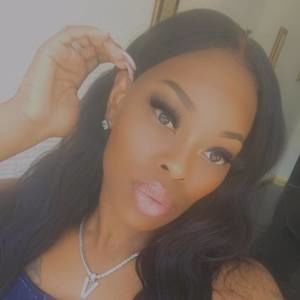 Meet your Posher, Marlena danise